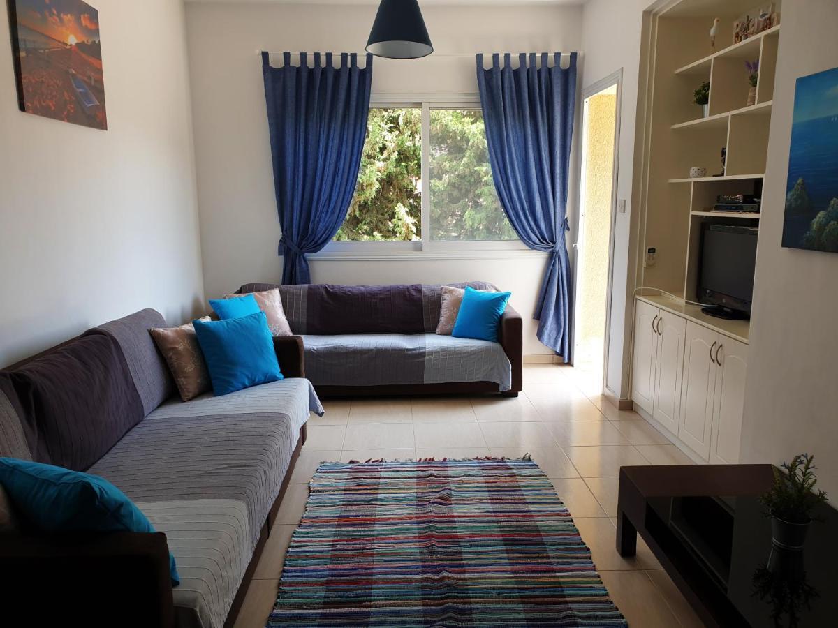 Ferienwohnung Psyche Harbor Paphos Exterior foto